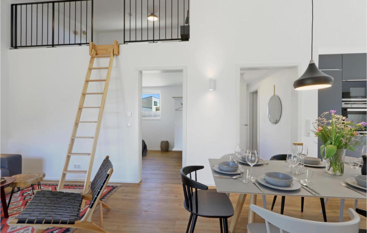 Awesome Home In Lembruch-Duemmer See With Kitchen المظهر الخارجي الصورة